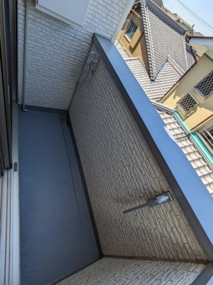 【バルコニー】 | ハーモニーテラス草薙町 | バルコニーからの眺めを楽しみながら食事をしませんか