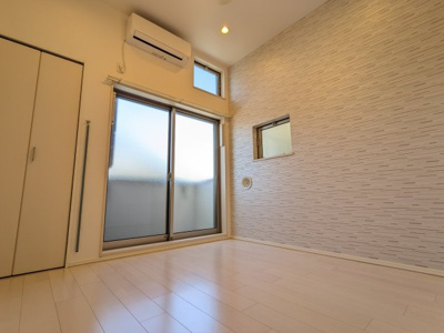 【洋室】 | ハーモニーテラス草薙町 | 広々とした洋室です