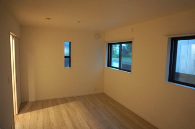 【洋室】 | 中古一戸建　高岡郡佐川町乙 | １階の５帖×２室の続き間