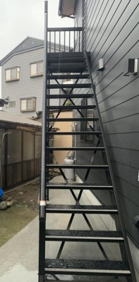 【その他】 | 中古一戸建　高岡郡佐川町乙 | ２階の勝手口から降りられる階段