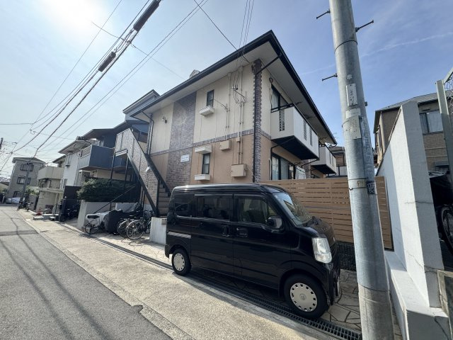 アヴェニュー曽根の外観