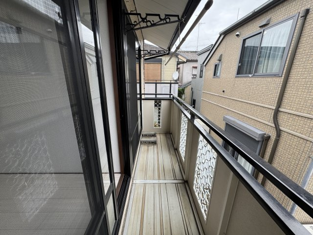 アヴェニュー曽根のバルコニー