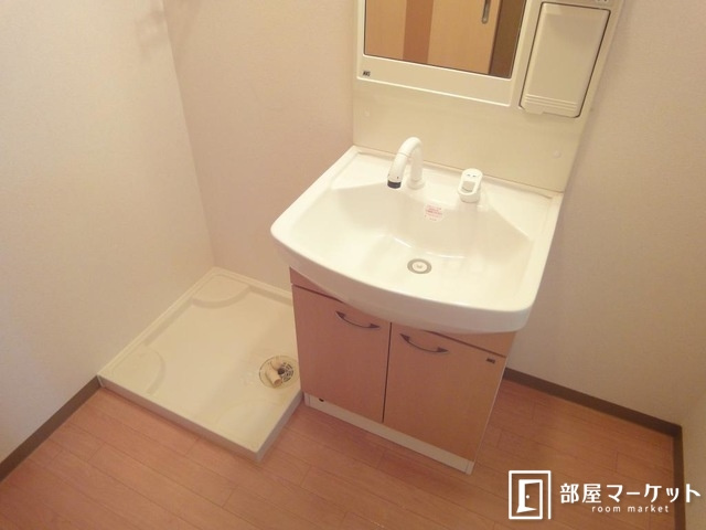 【独立洗面台】 | シャトレーン幸世館 | 同型タイプ