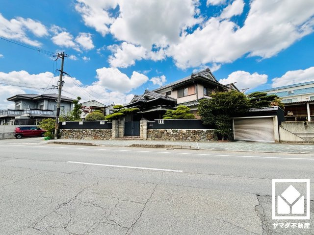 久御山町林北畑の外観