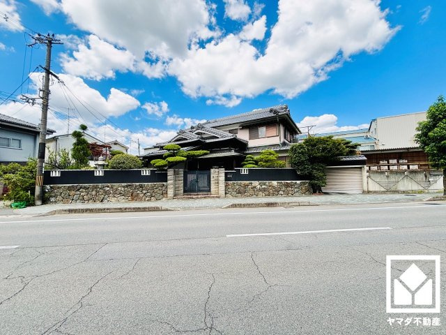 久御山町林北畑の外観