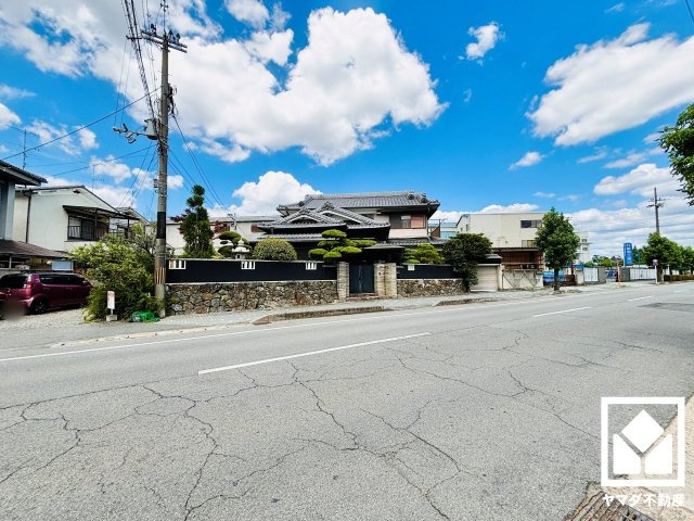 久御山町林北畑の外観