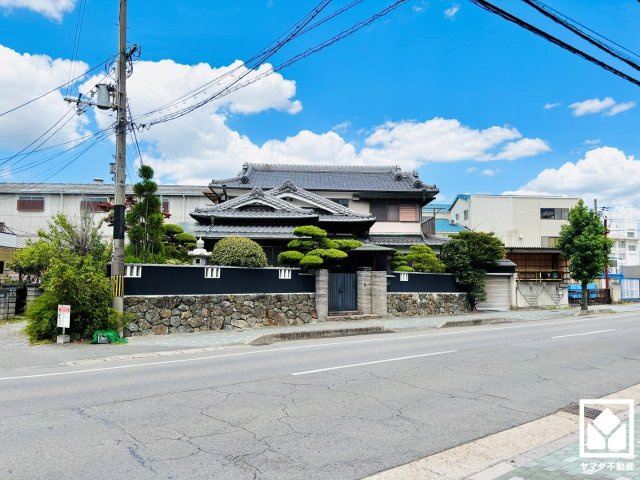 久御山町林北畑の外観