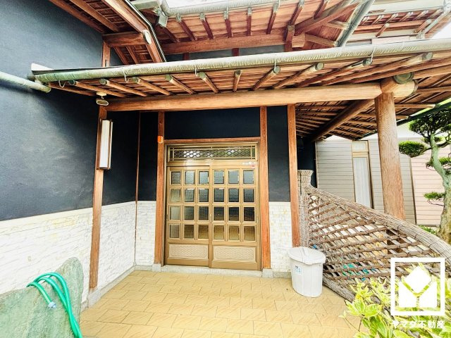 久御山町林北畑の玄関