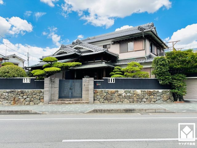 久御山町林北畑の外観