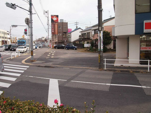 戸崎町 天政ビルの駐車場