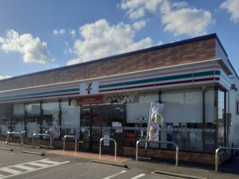 ロハスⅡの周辺|セブンイレブン立山インター店まで1200m