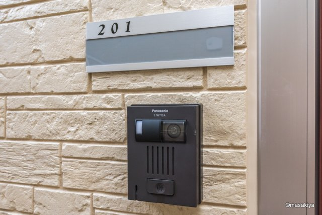 ジョイキューブ吉田のエントランス