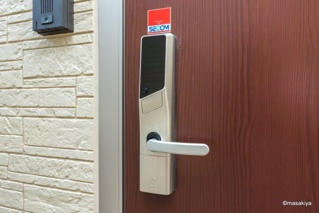 ジョイキューブ吉田のエントランス