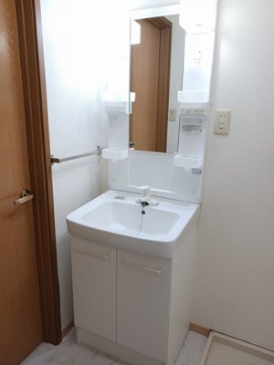 【洗面所】 | サンライズＢ