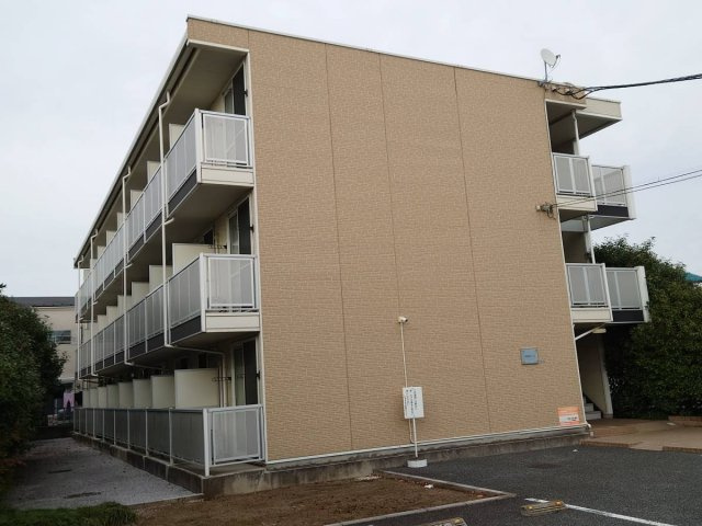 レオパレス中宗岡ドゥーエの外観