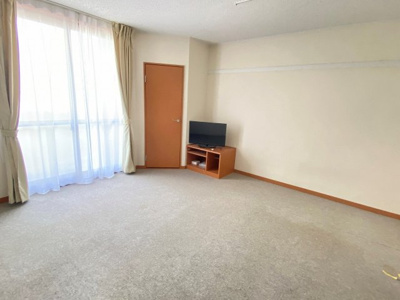 【居間・リビング】 | レオパレスウイローリバー | 使いやすい居間です