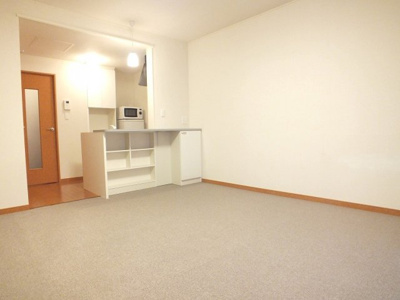 【居間・リビング】 | レオパレスウイローリバー | 使いやすいリビングです