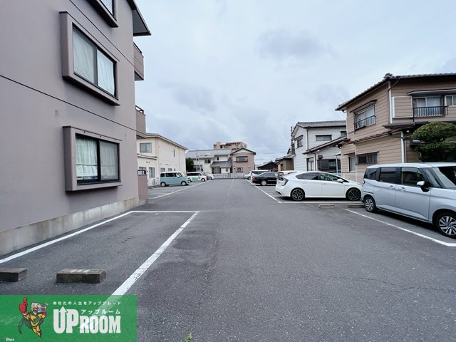 BRLAMーSITE　287の駐車場