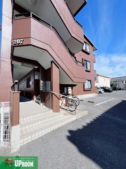 BRLAMーSITE　287のエントランス