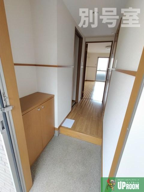 サンリットの玄関