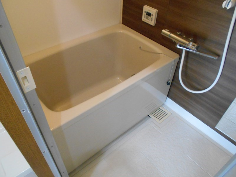 シャーウッド明徳公園の浴室