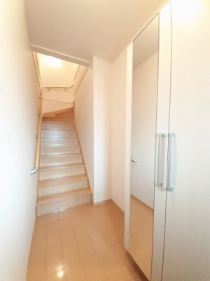 【玄関】 | カトルセゾンＣ