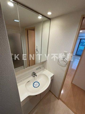 【エントランス】 | レジデンス新蒲田スクエア | 清潔なエントランスです