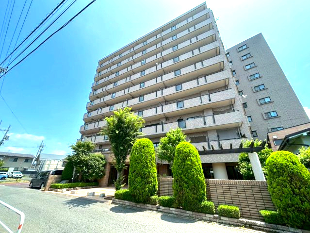 中古マンション　サーパス高田の外観