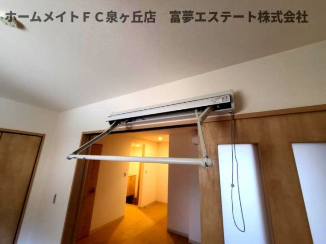 【その他】 | F+style西取石3号館 | 室内物干し
※イメージ　同物件別号室の写真