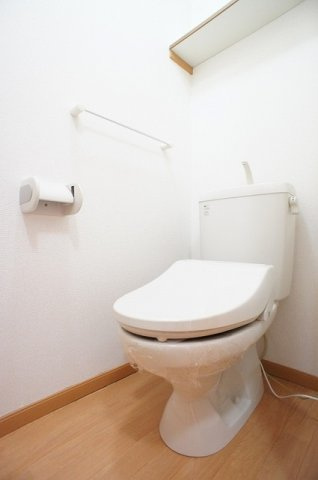 エレガンテ・パルコⅠのトイレ