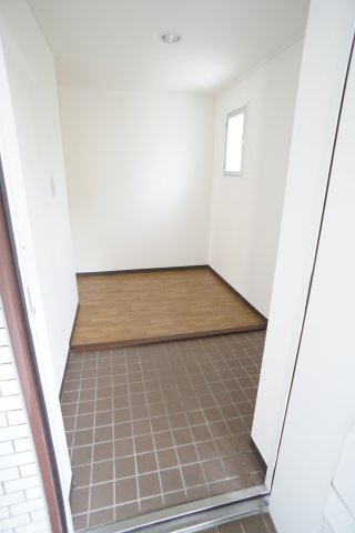 ヴォーン武庫山の玄関