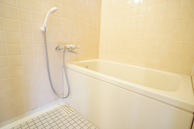 ヴォーン武庫山の浴室