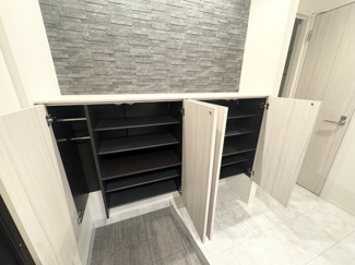 【玄関】 | D-GLANZ WEST