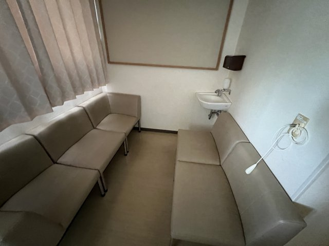 津山市沼　病院跡の内装