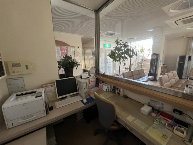 津山市沼　病院跡の受付