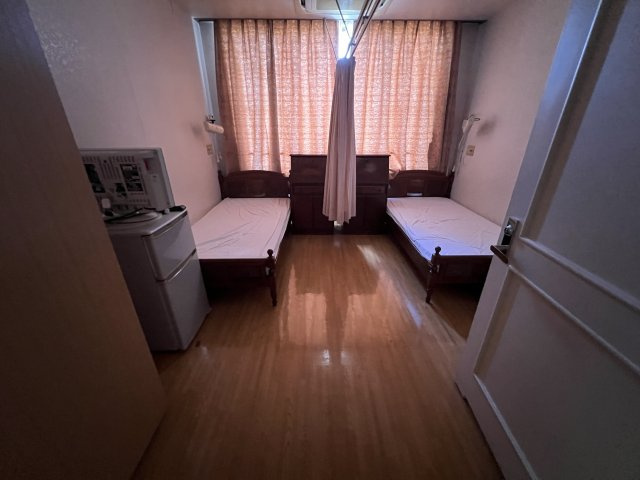 津山市沼　病院跡の内装