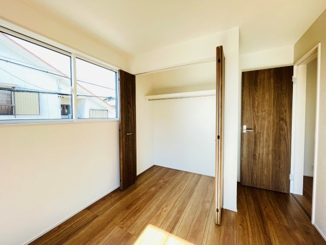 岡崎市羽根町陣場　新築分譲住宅　全2棟　1号棟の収納|豊富な数のクローゼットには、衣類、日用品、家族の思い出まで大切に保管できます♪