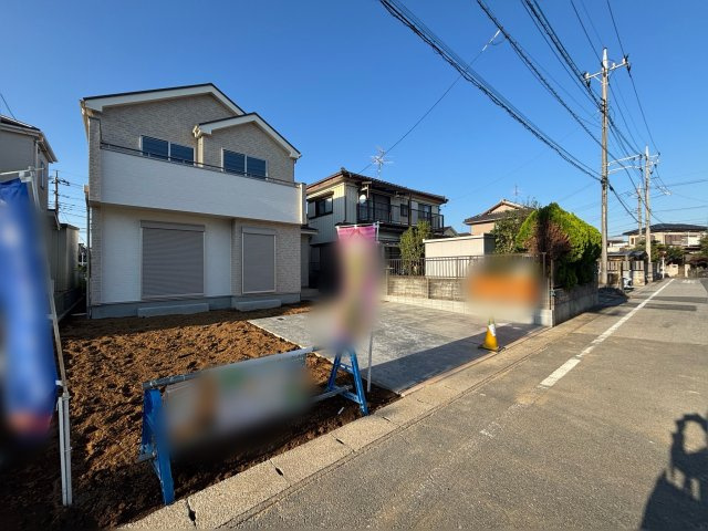 【前面道路含む現地写真】の画像