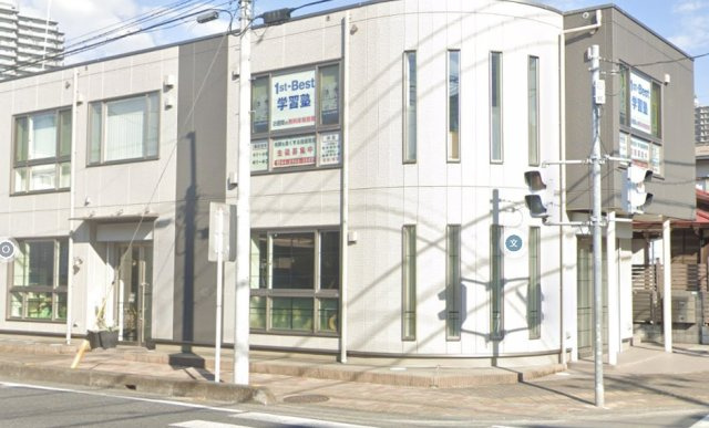 所沢市元町　一棟売ビルの外観