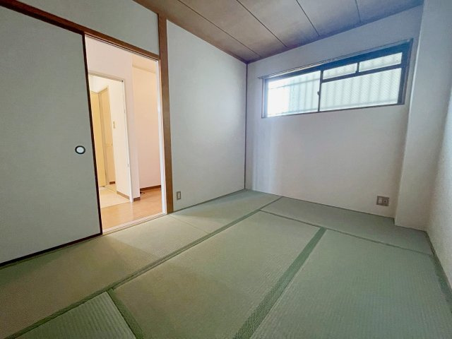 ドミール中山の和室