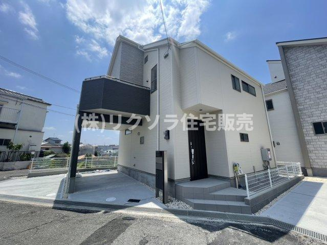 菅相塚町　新築一戸建ての外観|新しい生活にいかがでしょうか？外観はお住まいの顔になります。こだわりたいポイントですね。外壁塗装や屋根塗装のご相談も承っております。
■現地内覧・資金計画相談・住宅ローン相談もお問合せ受付中■