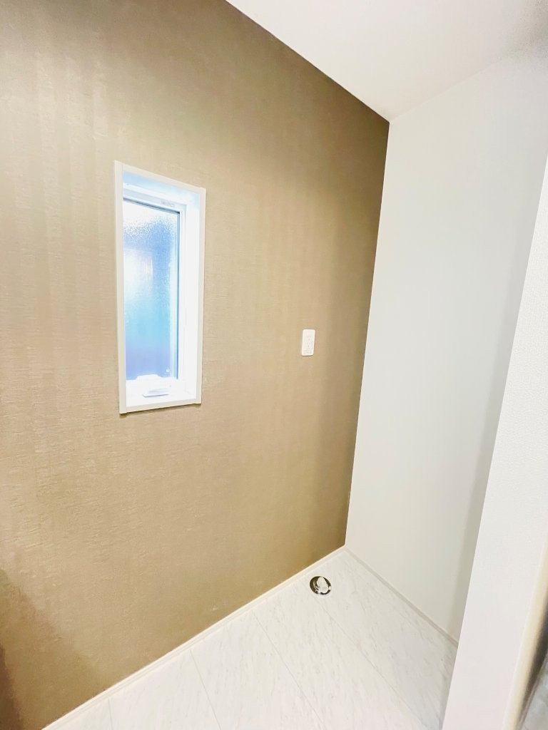 岡崎市羽根町陣場　新築分譲住宅　全2棟　2号棟の脱衣所