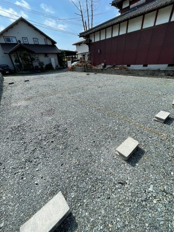 本村貸地の庭