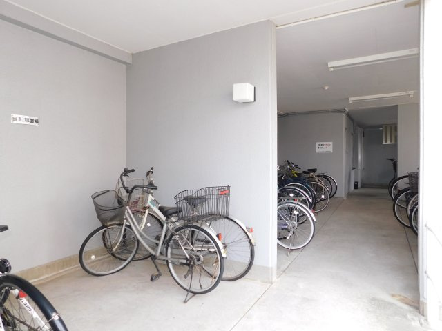 清須市西堀江の中古マンションの駐車場|◇駐輪場◇　