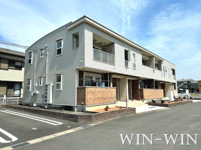 リバーリオ菅池の外観