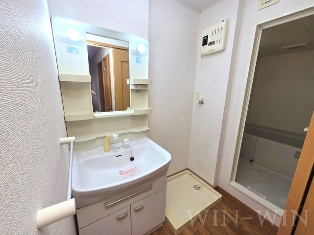 リバーリオ菅池の洗面所