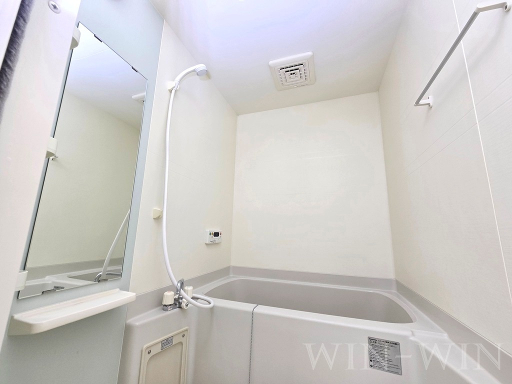 リバーリオ菅池の浴室