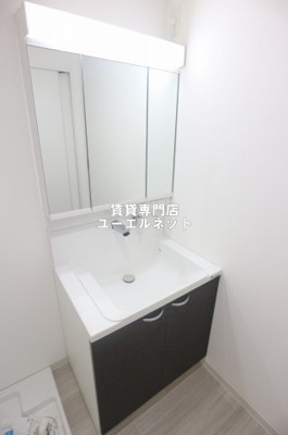 【独立洗面台】 | REGALO吹田 | 清潔感のある洗面台