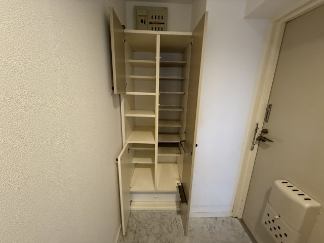 朝日プラザ豊中旭丘弐番館の収納