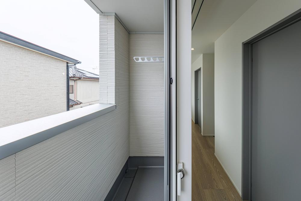 小山市駅南町2丁目　新築戸建6のバルコニー